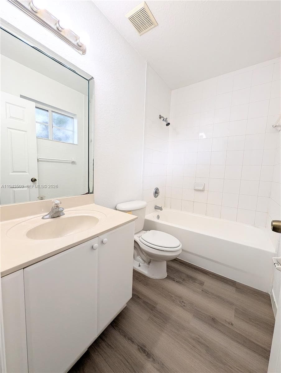 825 SW 6th Pl, Florida City FL 33034 — 19