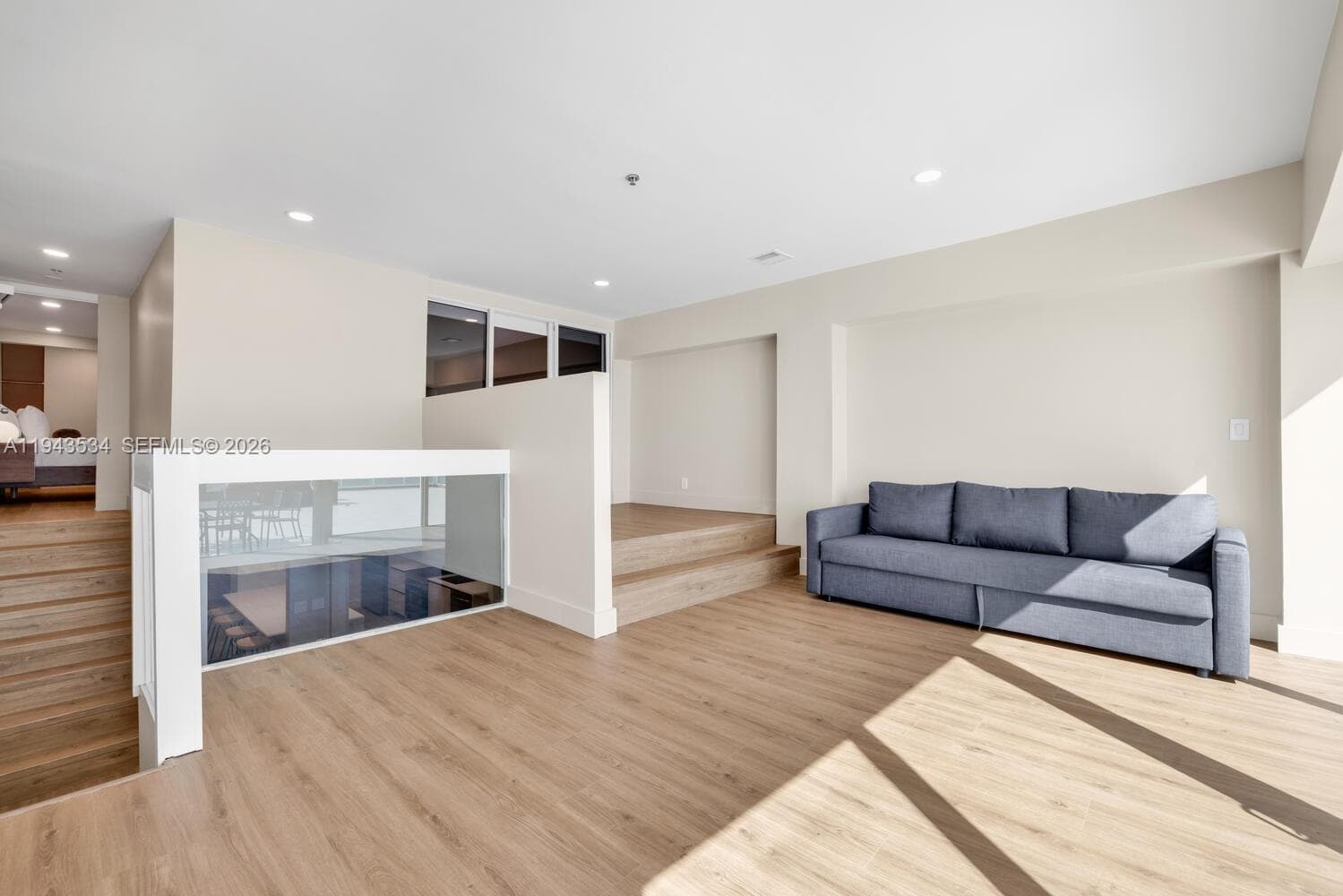 5445 Collins Ave # M12, Miami Beach FL 33140 — 12