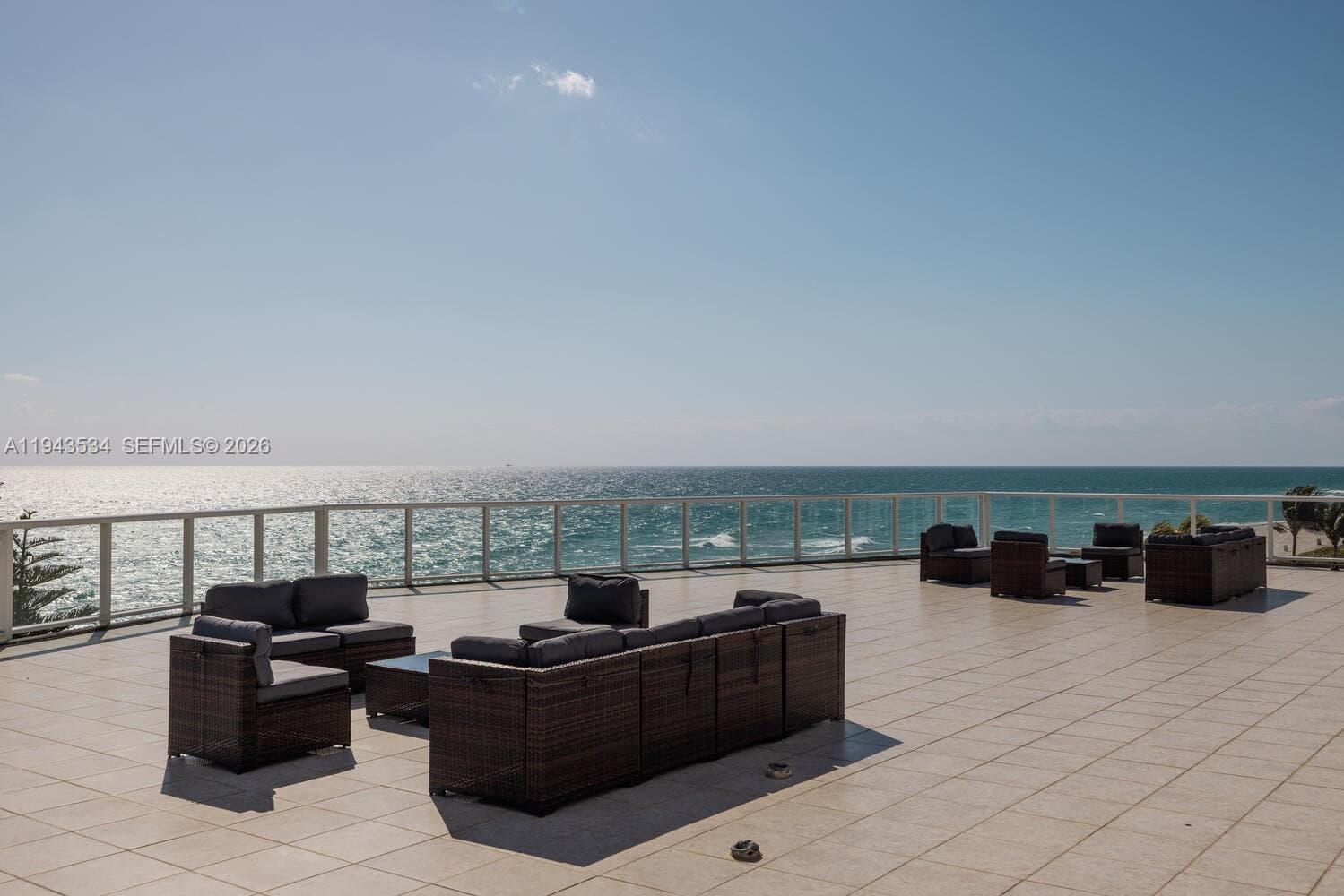 5445 Collins Ave # M12, Miami Beach FL 33140 — 66