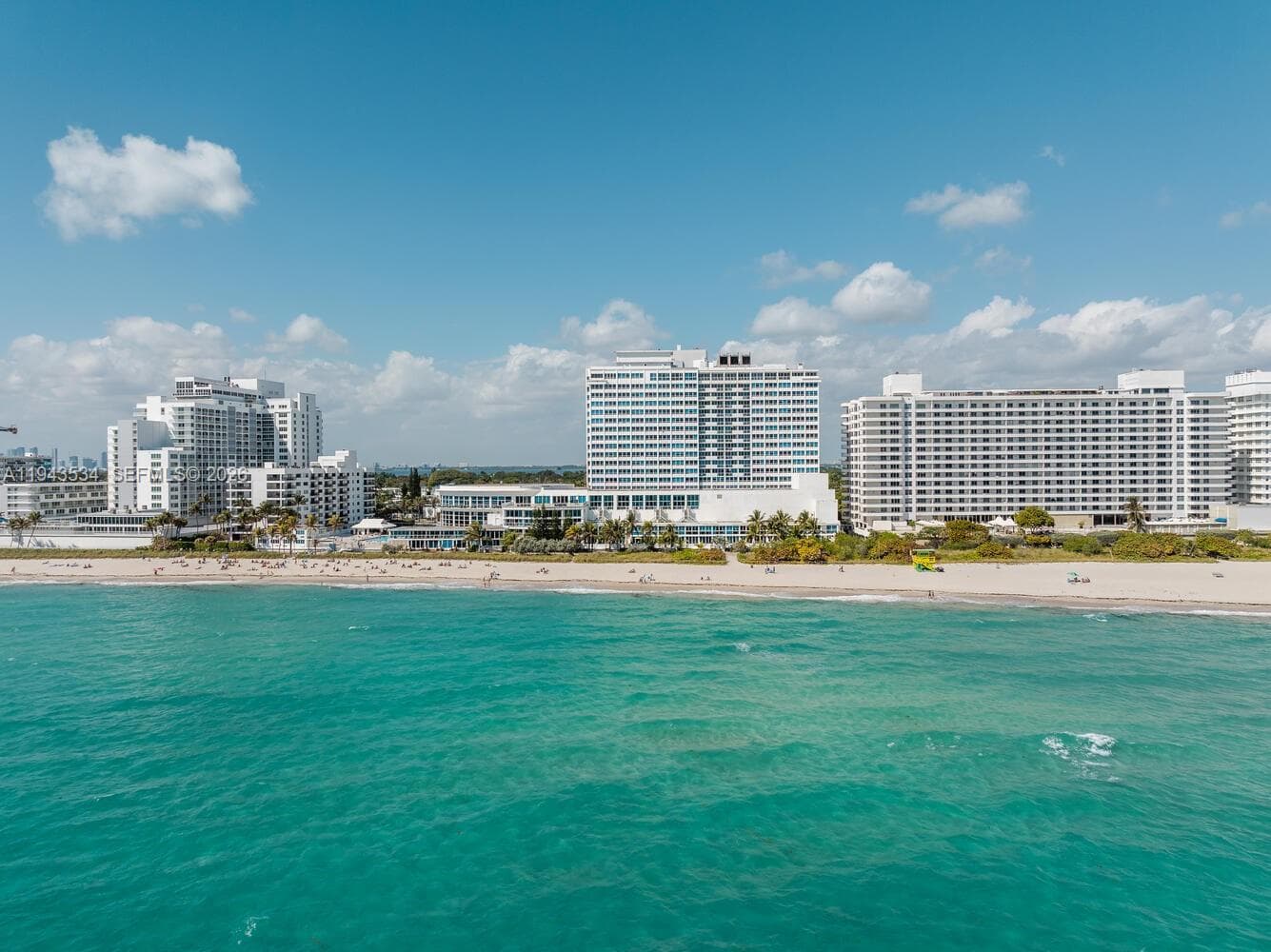 5445 Collins Ave # M12, Miami Beach FL 33140 — 71
