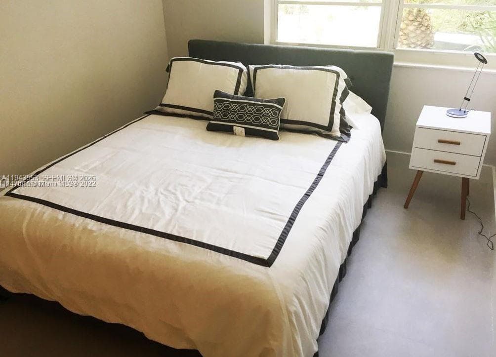 100 Lincoln Rd # 426, Miami Beach FL 33139 — 2