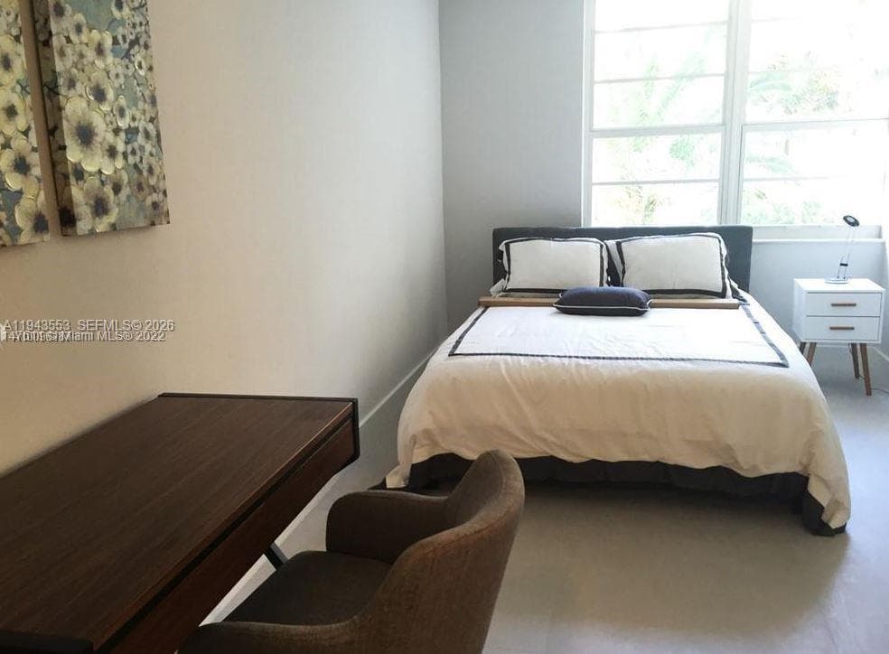 100 Lincoln Rd # 426, Miami Beach FL 33139 — 4