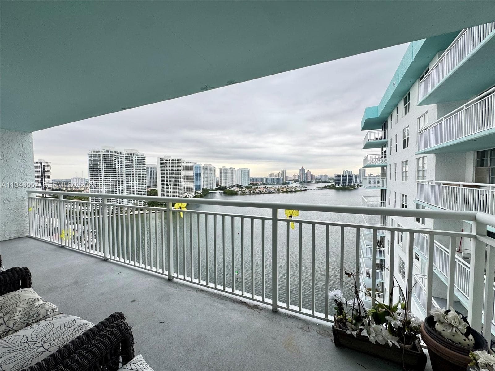 301 174th St # 2201, Sunny Isles Beach FL 33160 — 3