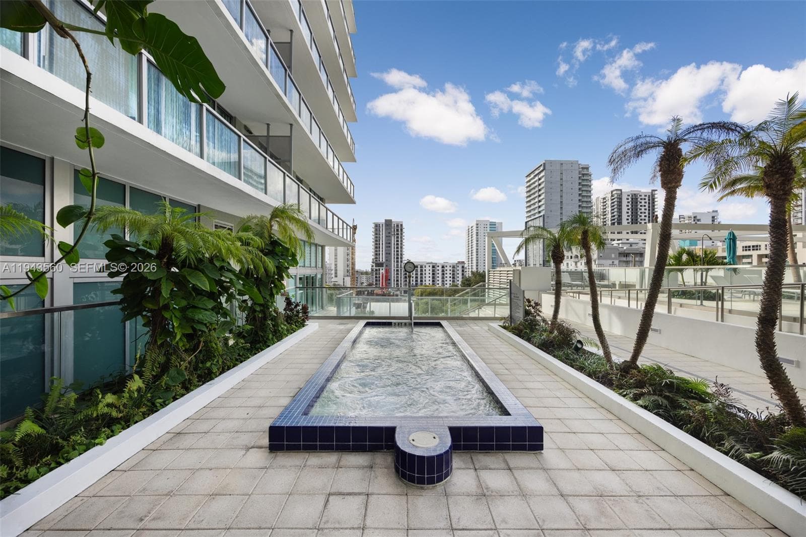 79 SW 12th St, Miami FL 33130 — 23