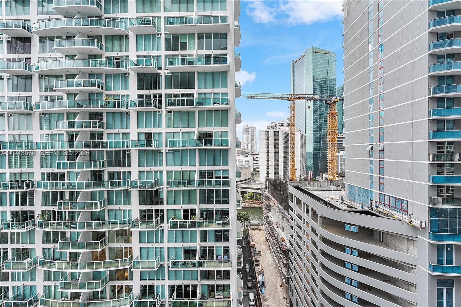 31 SE 6th St # 2008, Miami FL 33131 — 15