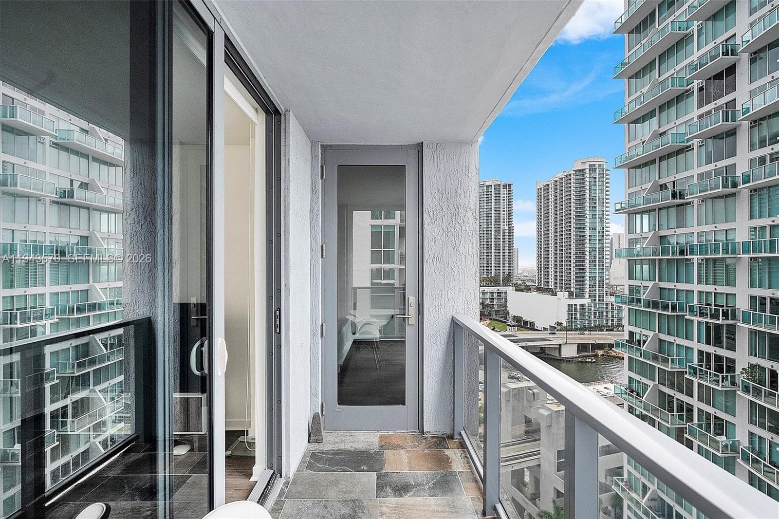 31 SE 6th St # 2008, Miami FL 33131 — 4