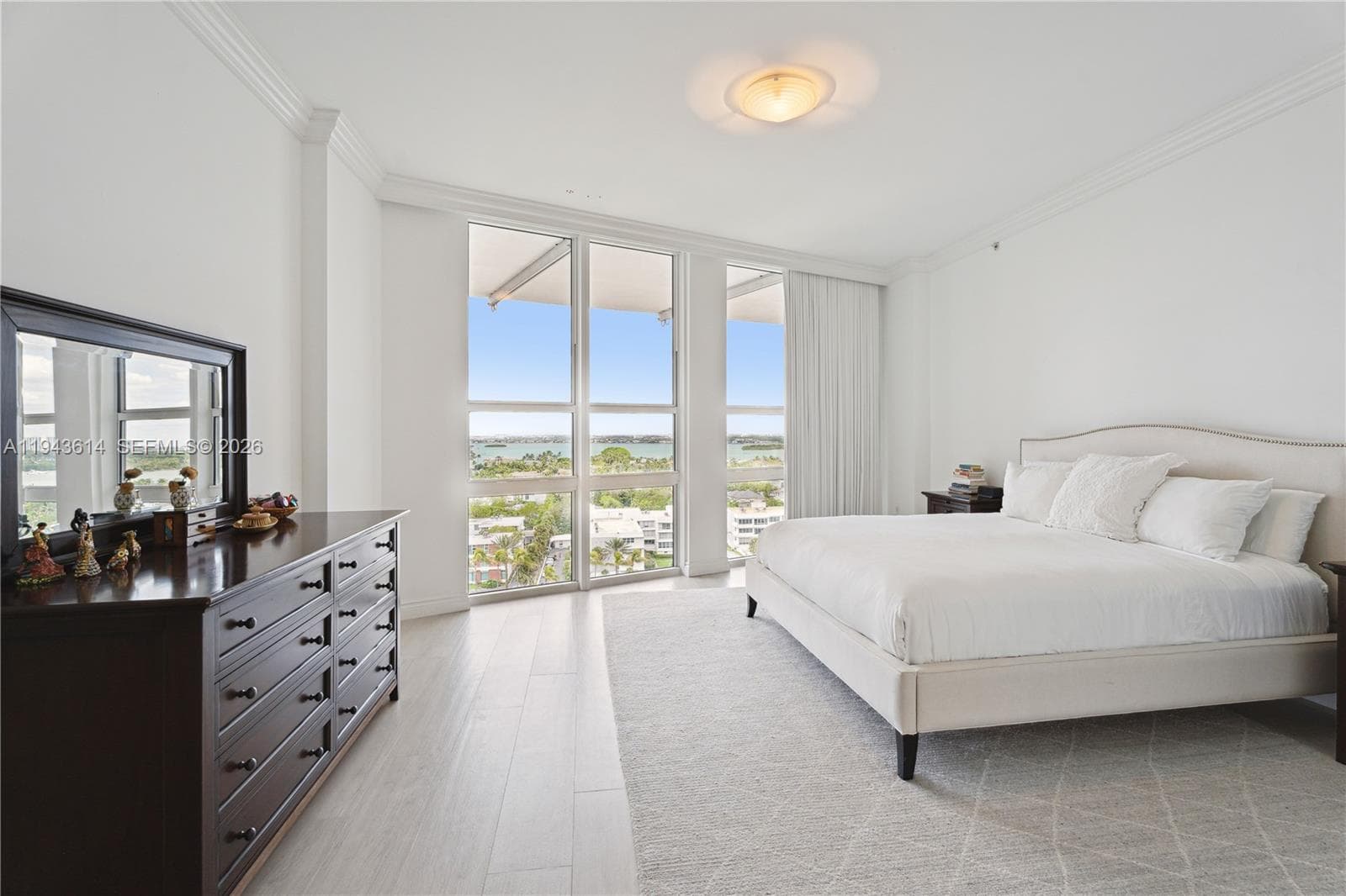 10225 Collins Ave # 904, Bal Harbour FL 33154 — 7