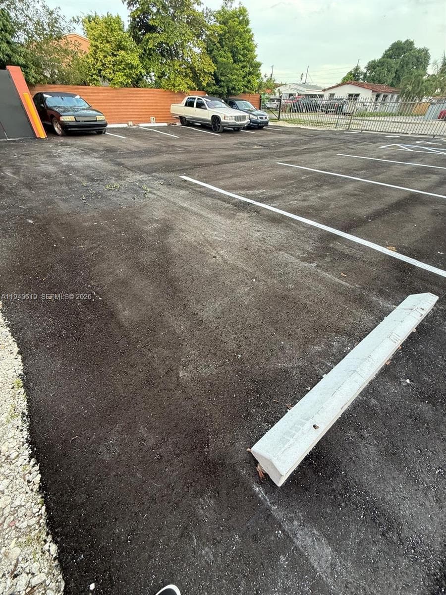 3521 E 4th Ave, Hialeah FL 33013 — 16