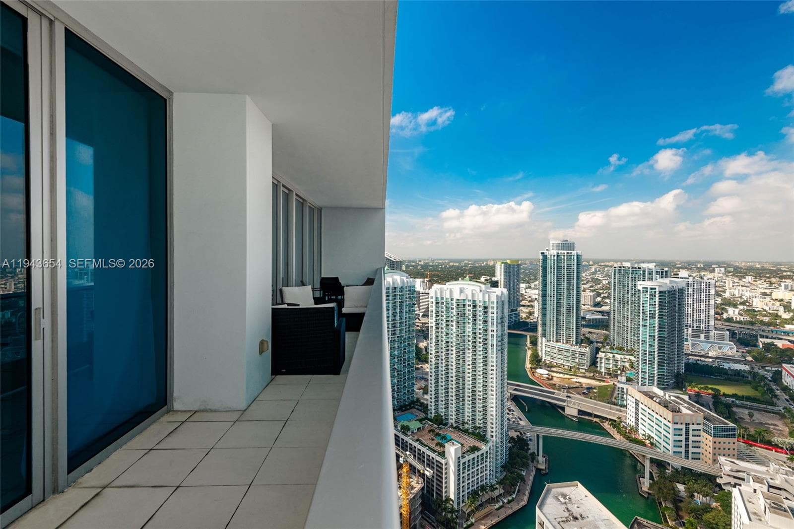200 Biscayne Boulevard Way # 5109, Miami FL 33131 — 27