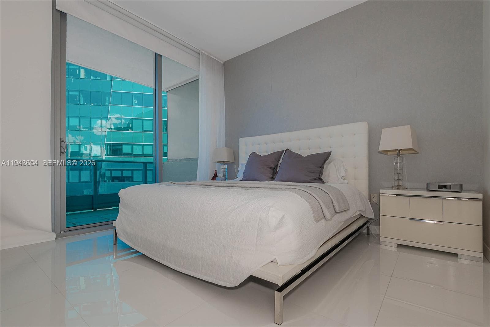 200 Biscayne Boulevard Way # 5109, Miami FL 33131 — 16
