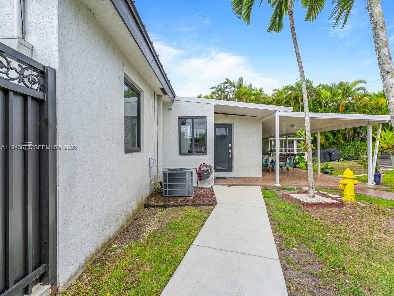 11415 SW 56th St, Miami FL 33165 — 64