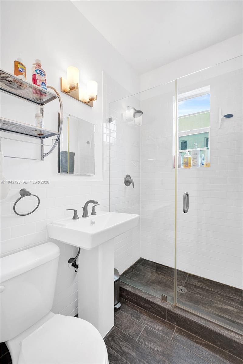 1022 Euclid Ave # 15, Miami Beach FL 33139 — 30