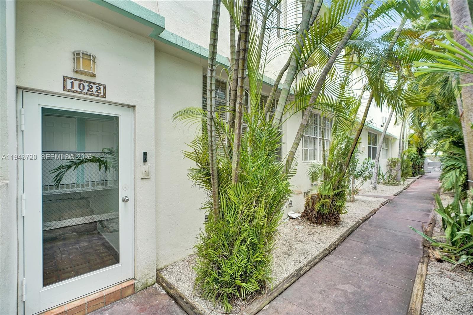 1022 Euclid Ave # 15, Miami Beach FL 33139 — 33