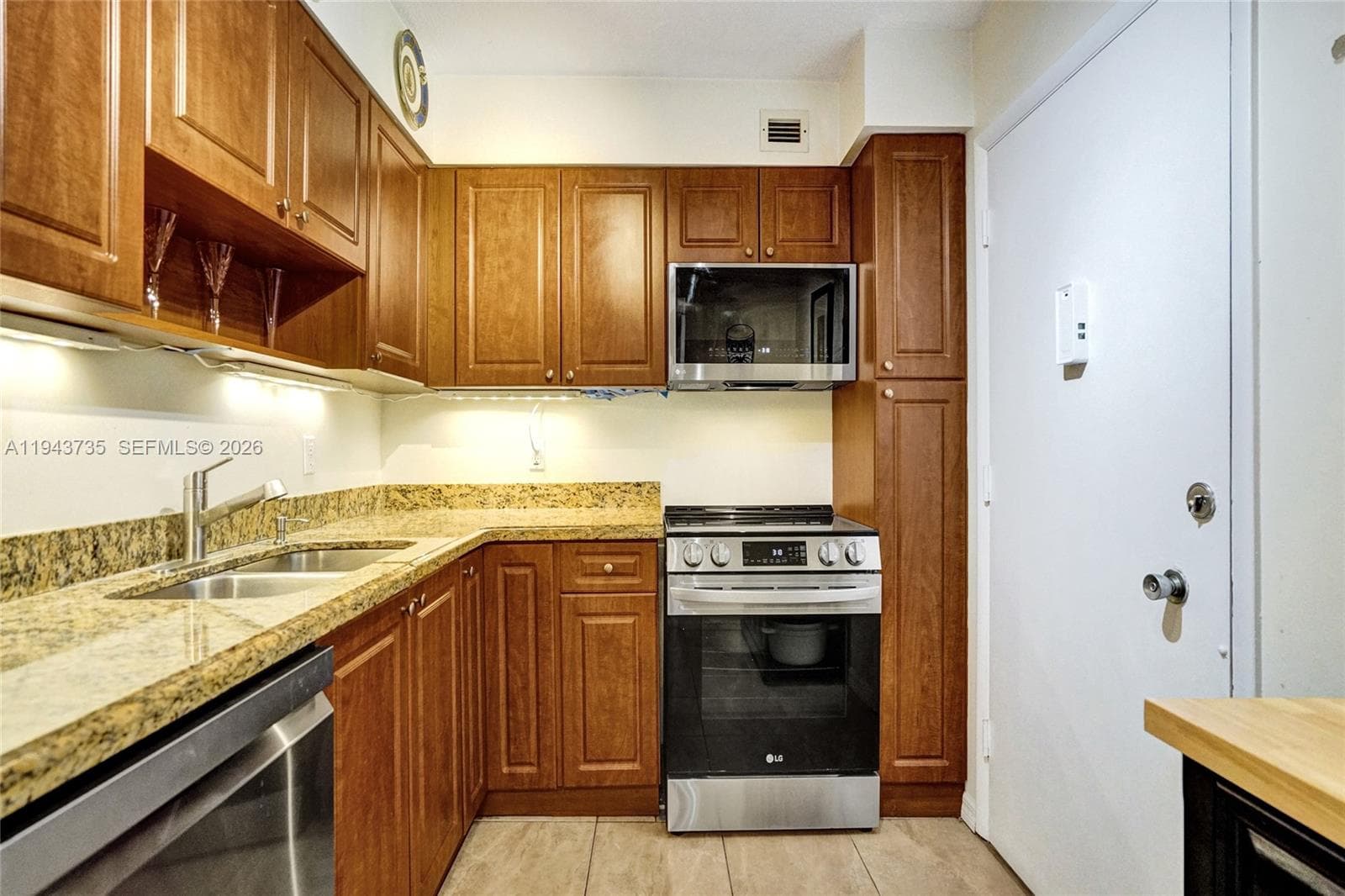 5 Island Ave # 8B, Miami Beach FL 33139 — 13
