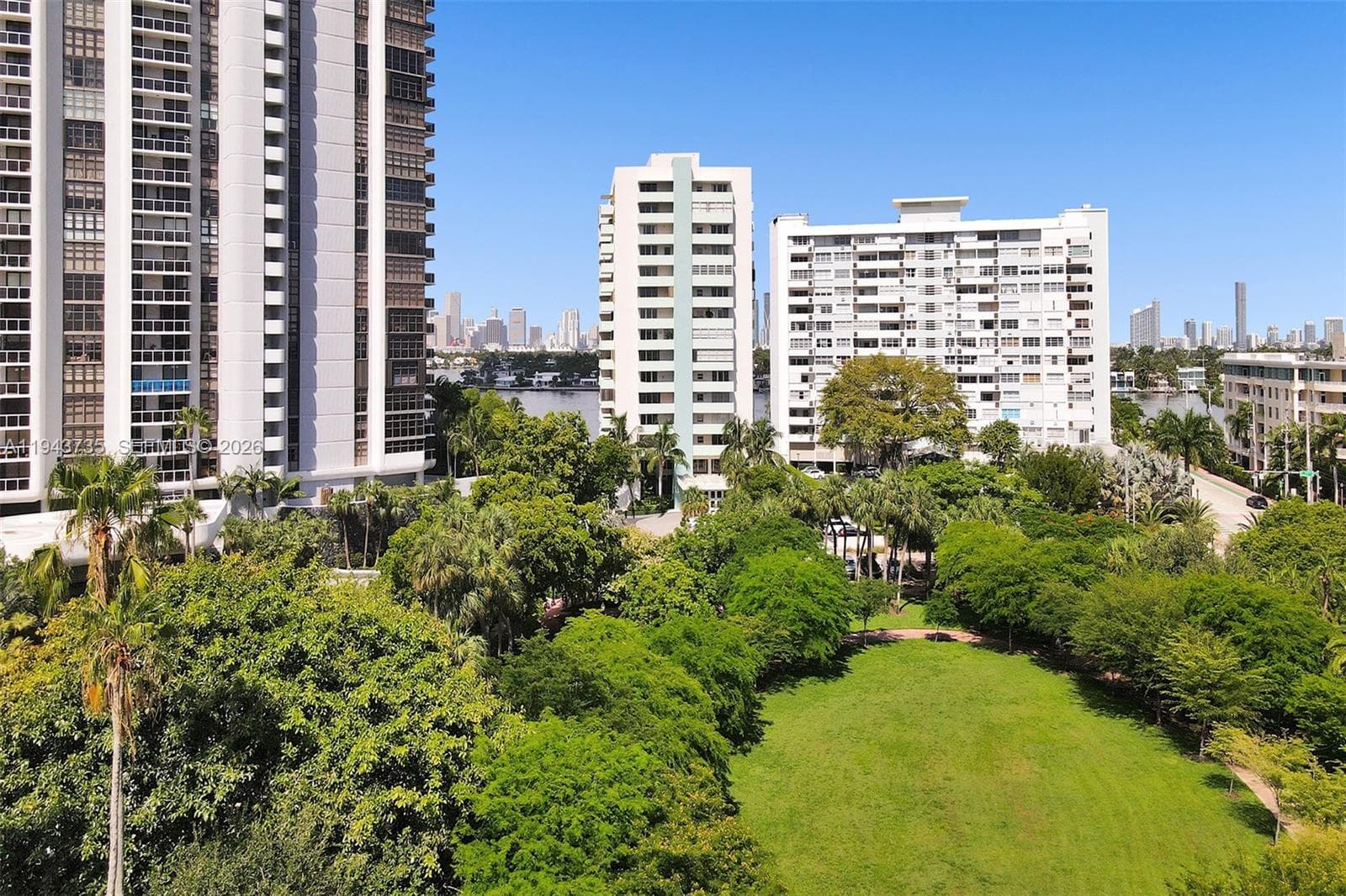 5 Island Ave # 8B, Miami Beach FL 33139 — 22