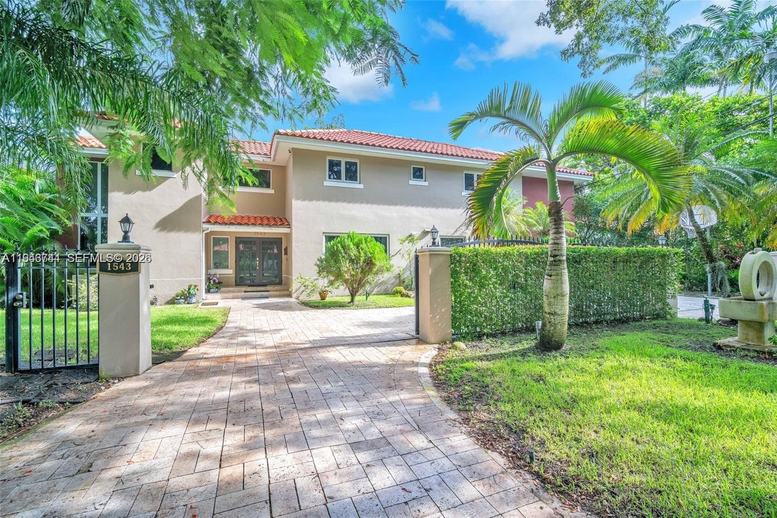 1543 Dorado Ave, Coral Gables FL 33146 — 3