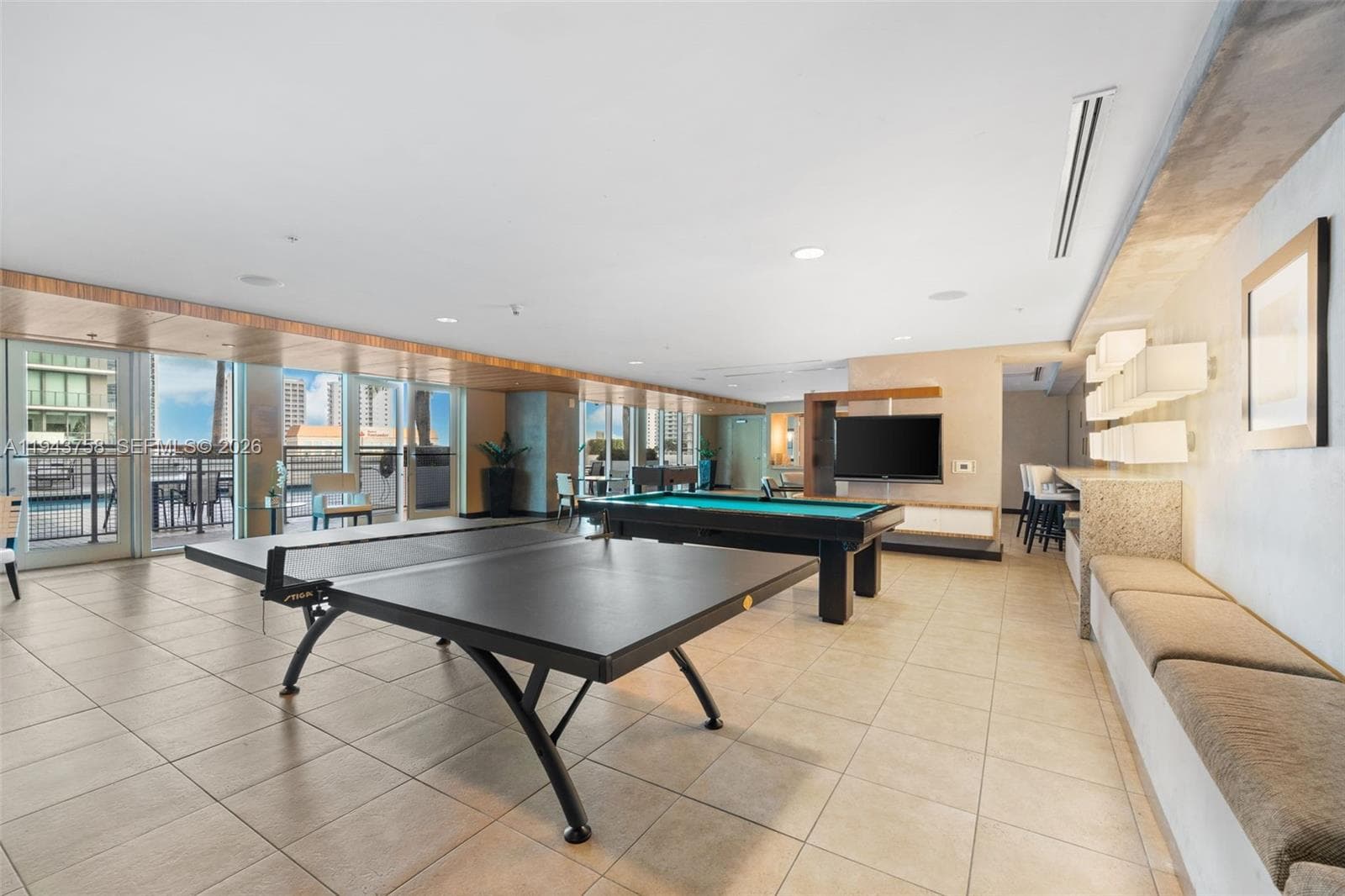 60 SW 13th St # 2812, Miami FL 33130 — 45