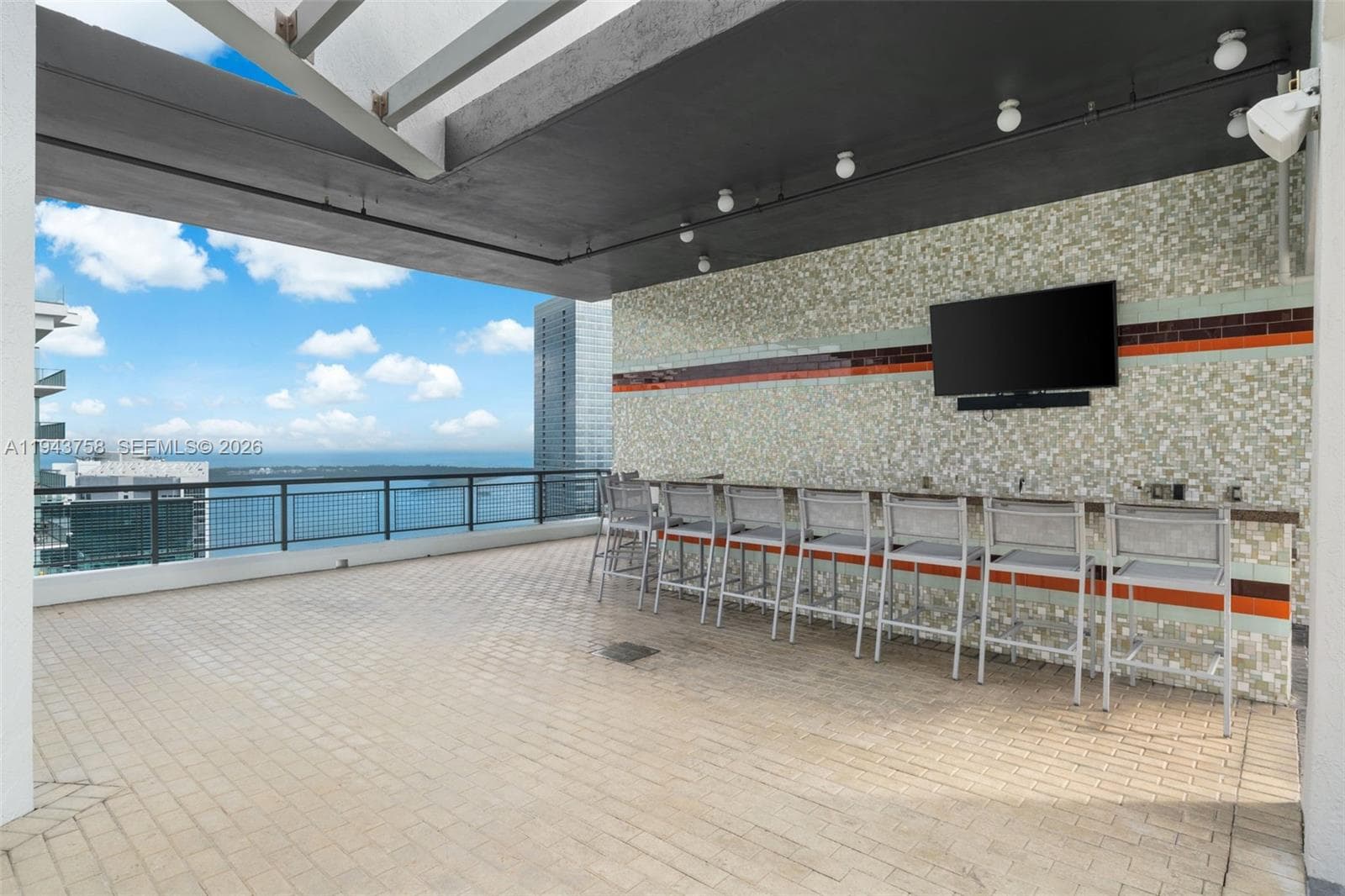 60 SW 13th St # 2812, Miami FL 33130 — 31