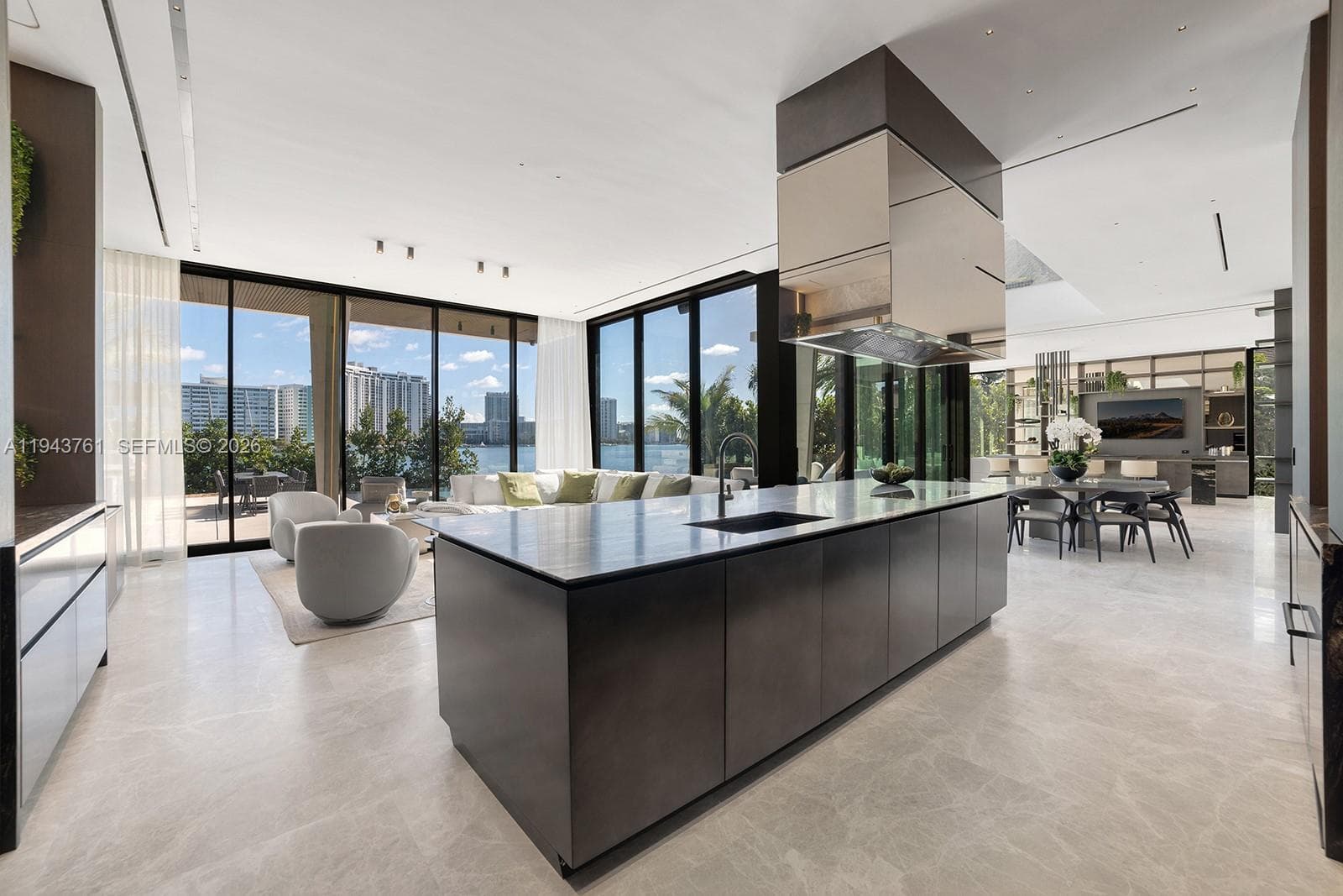217 E Rivo Alto Dr, Miami Beach FL 33139 — 16