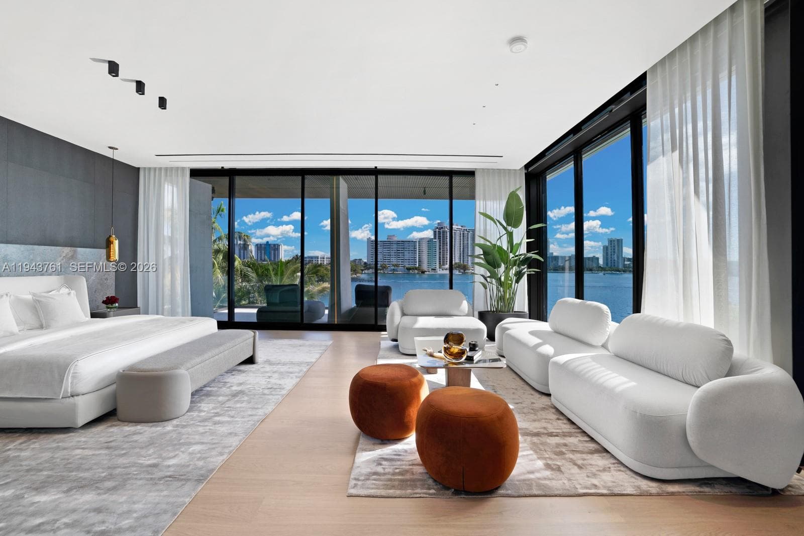 217 E Rivo Alto Dr, Miami Beach FL 33139 — 32