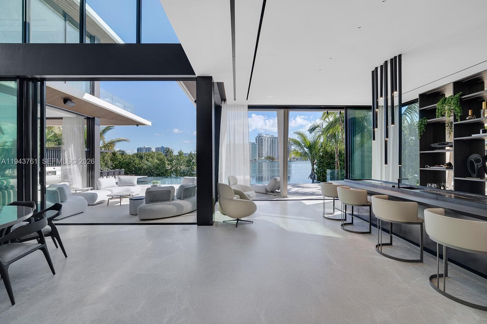 217 E Rivo Alto Dr, Miami Beach FL 33139 — 24