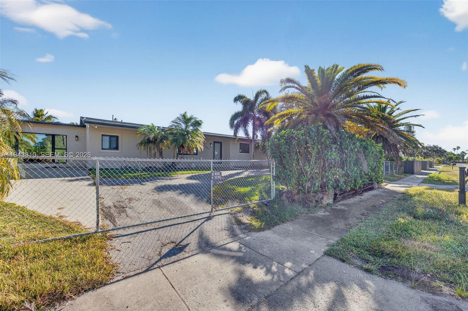 27701 SW 162nd Ct, Homestead FL 33031 — 32