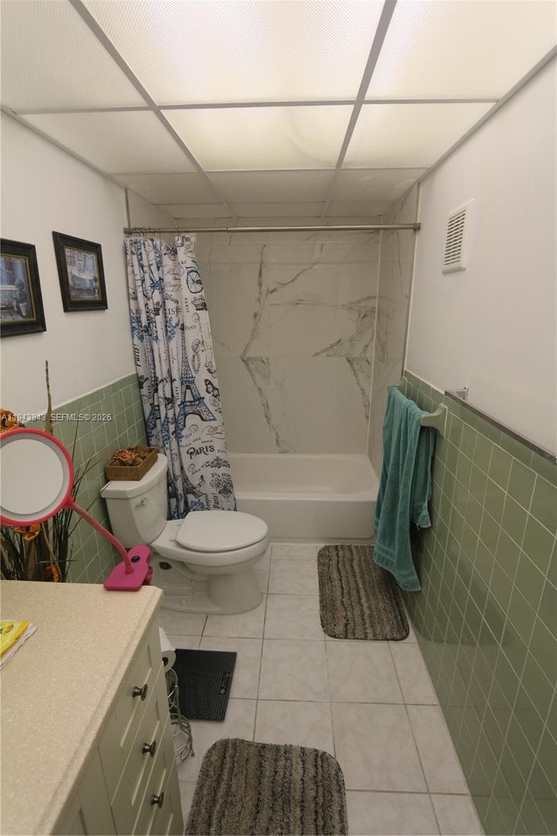 6940 NW Miami Gardens Dr # 430, Hialeah FL 33015 — 13