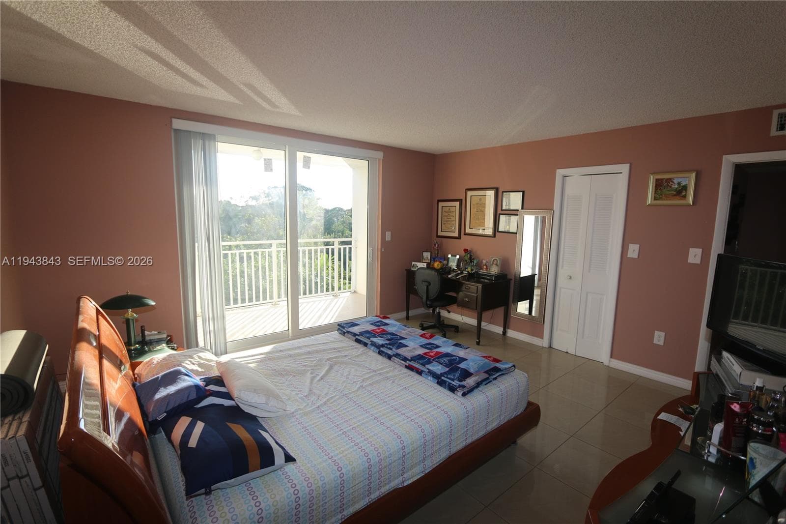 6940 NW Miami Gardens Dr # 430, Hialeah FL 33015 — 17