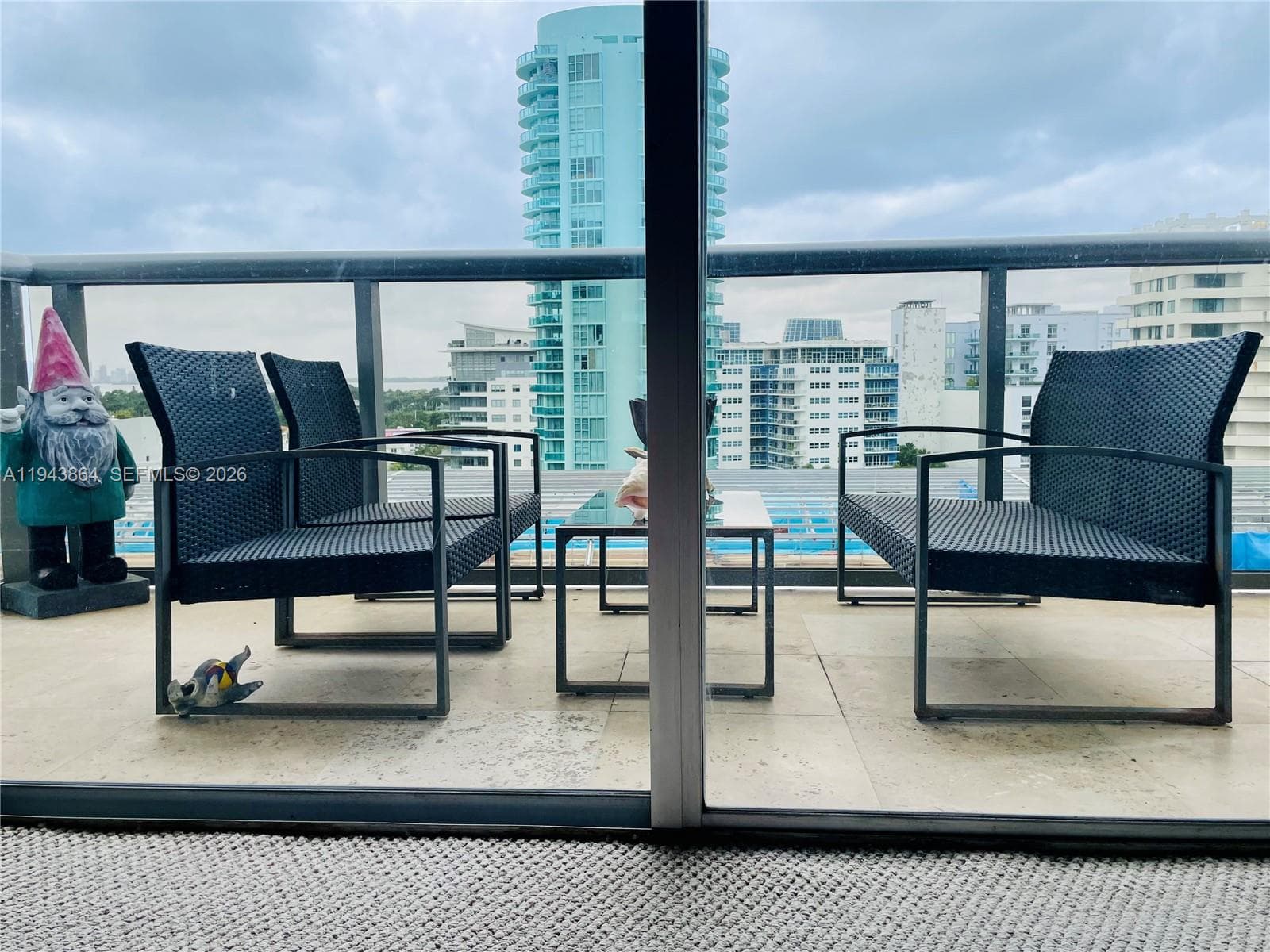 6039 Collins Ave # 1232, Miami Beach FL 33140 — 4