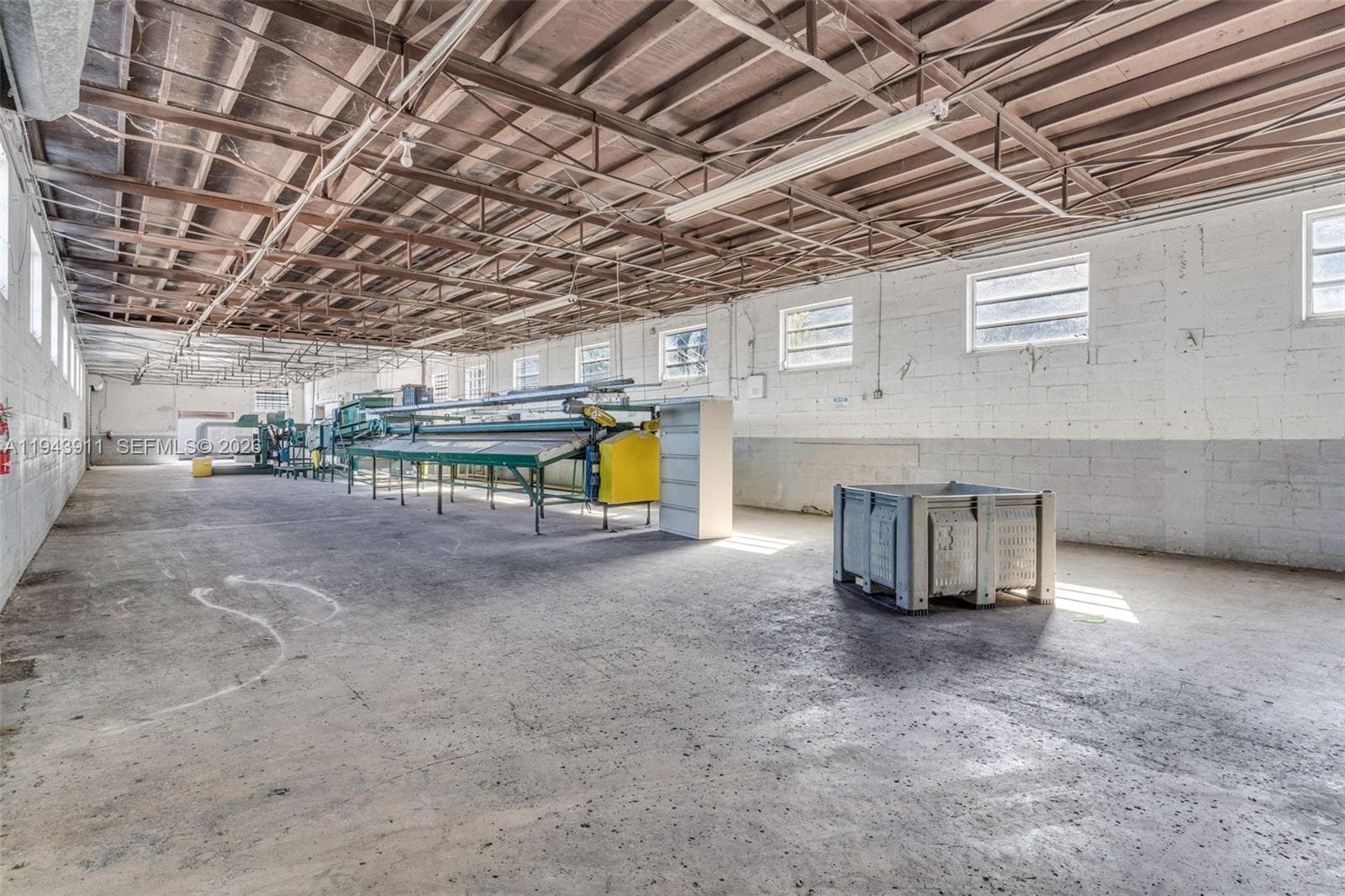20601 SW 194th Ave, Miami FL 33187 — 6