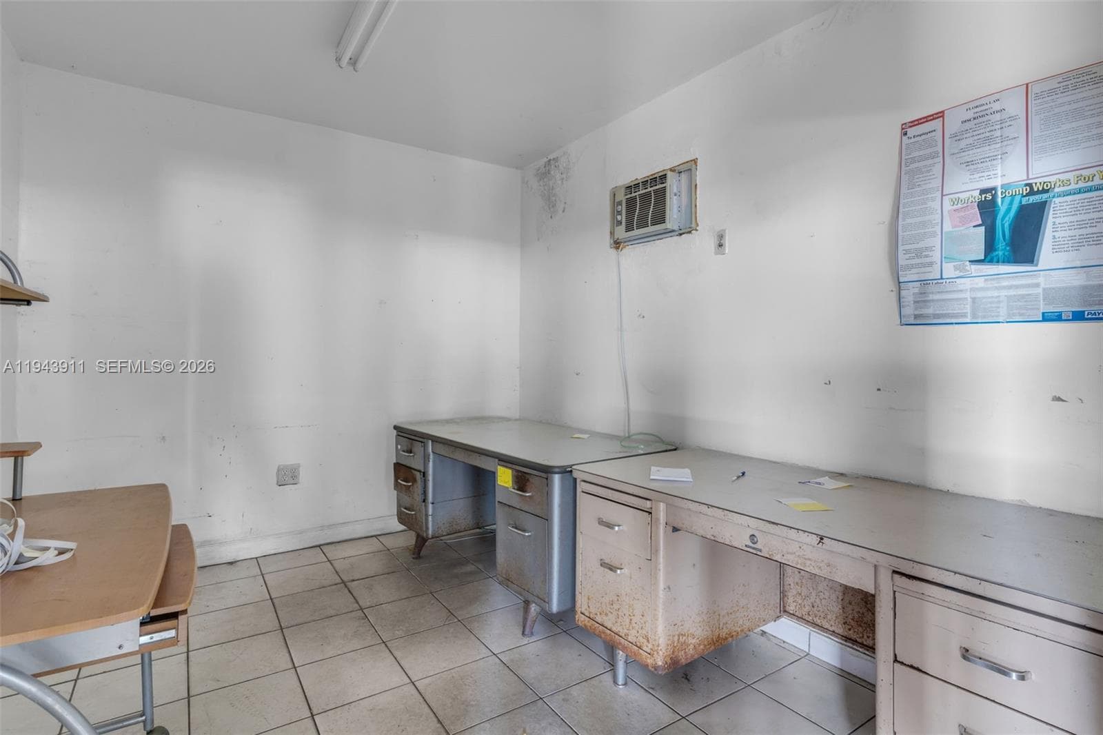 20601 SW 194th Ave, Miami FL 33187 — 14