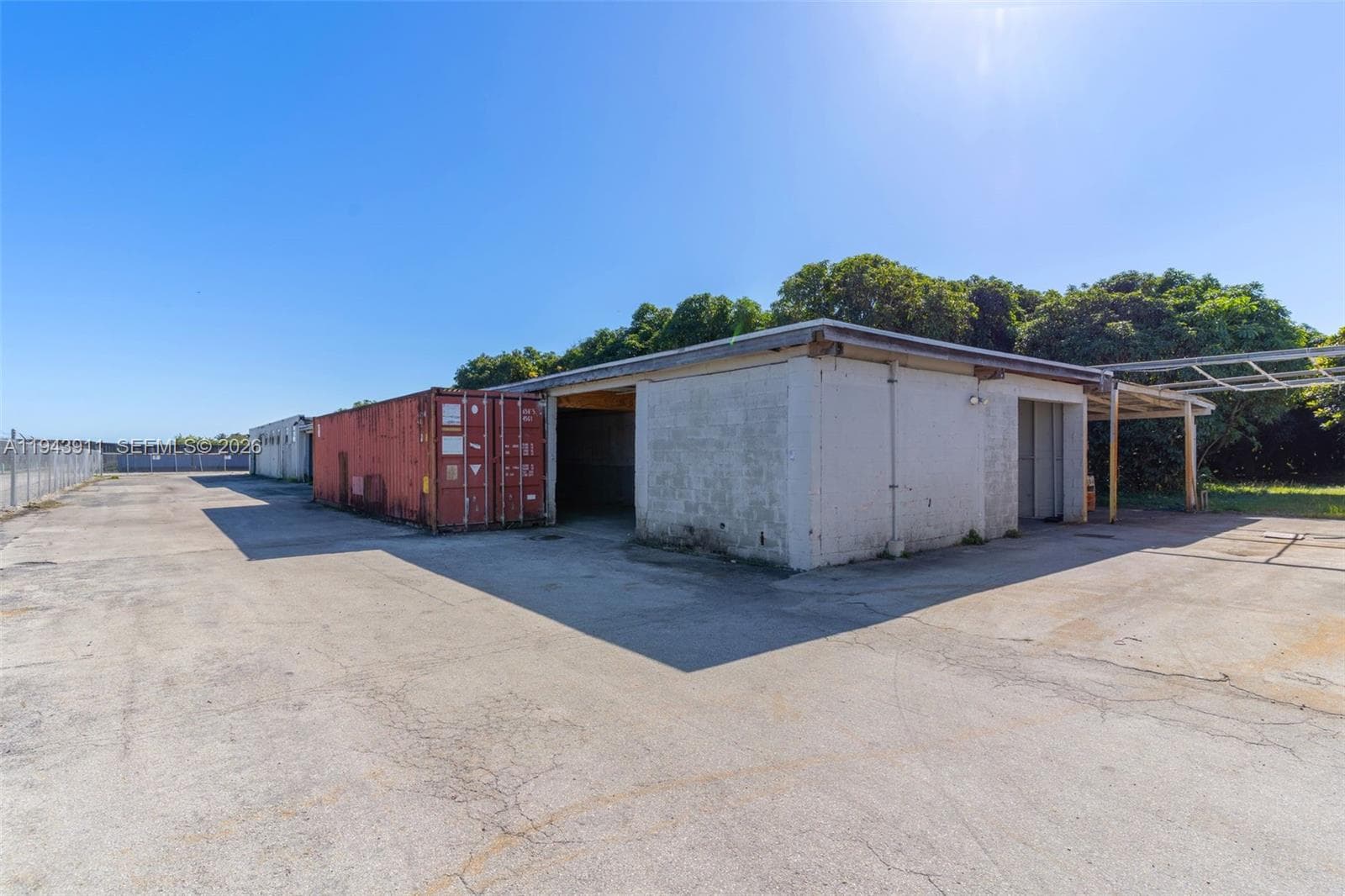 20601 SW 194th Ave, Miami FL 33187 — 18