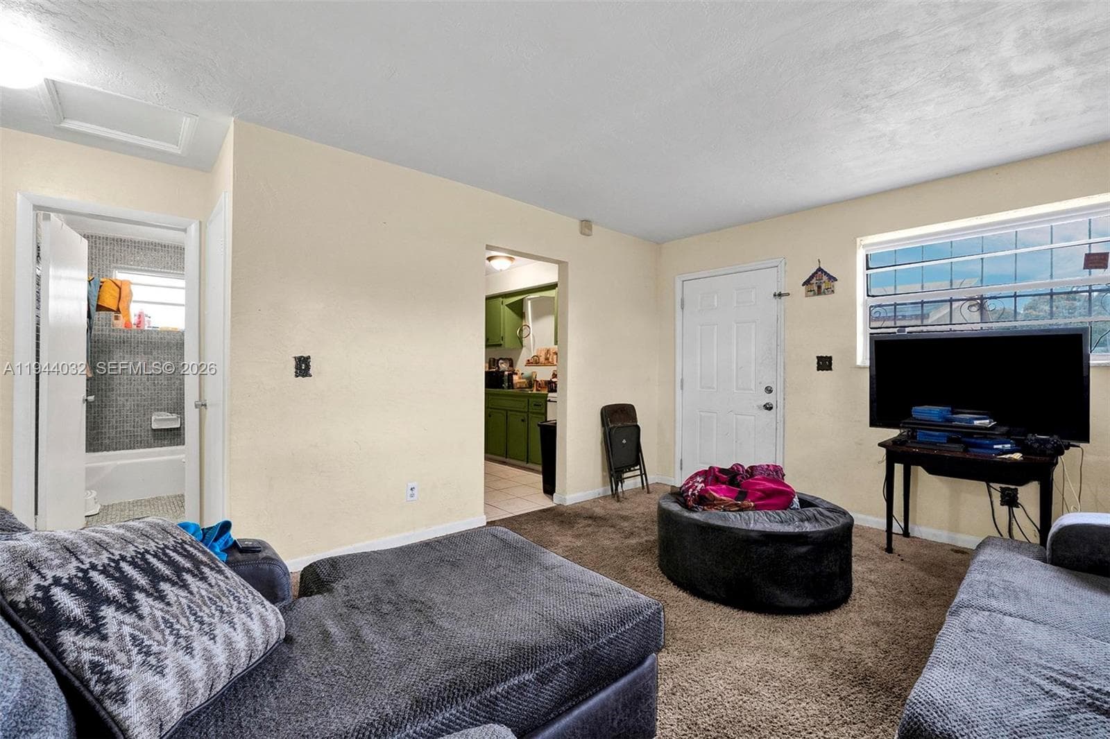 1900 NW 88th St, Miami FL 33147 — 21