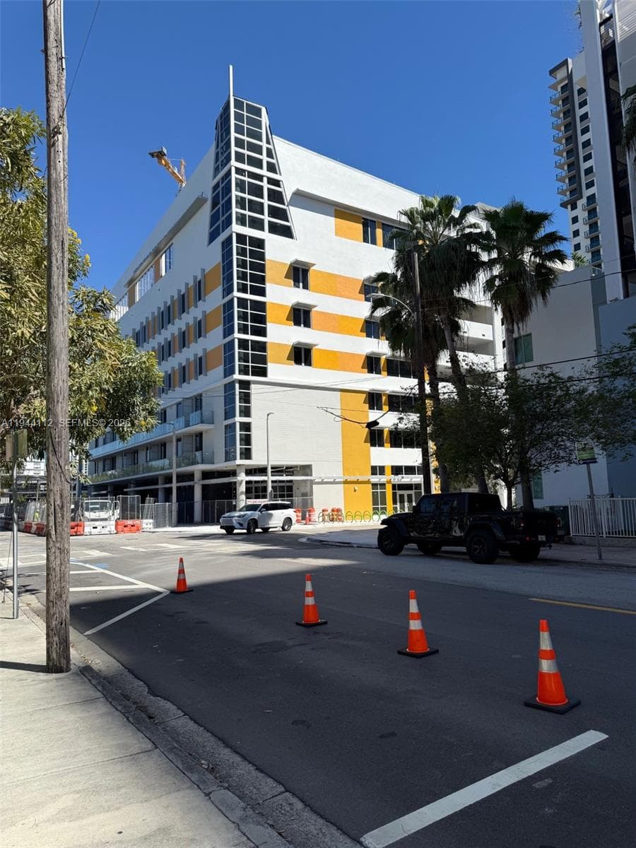 1036 SW 3rd Ave, Miami FL 33130 — 7