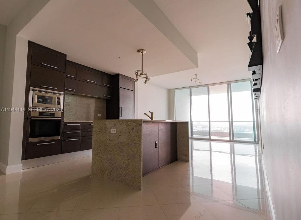 900 Biscayne Blvd # 2705, Miami FL 33132 — 6