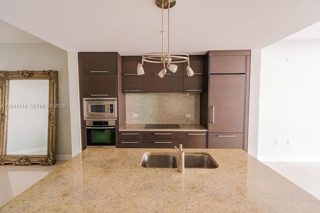900 Biscayne Blvd # 2705, Miami FL 33132 — 4