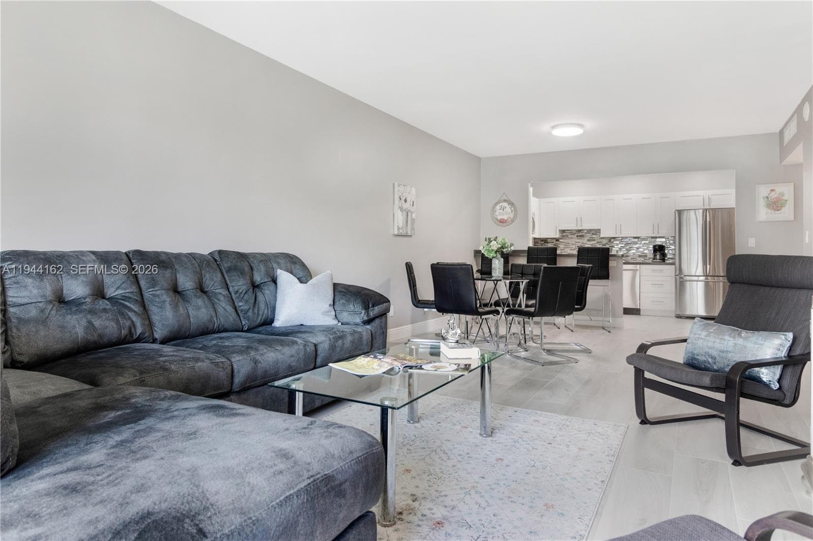 19370 Collins Ave # 227, Sunny Isles Beach FL 33160 — 20