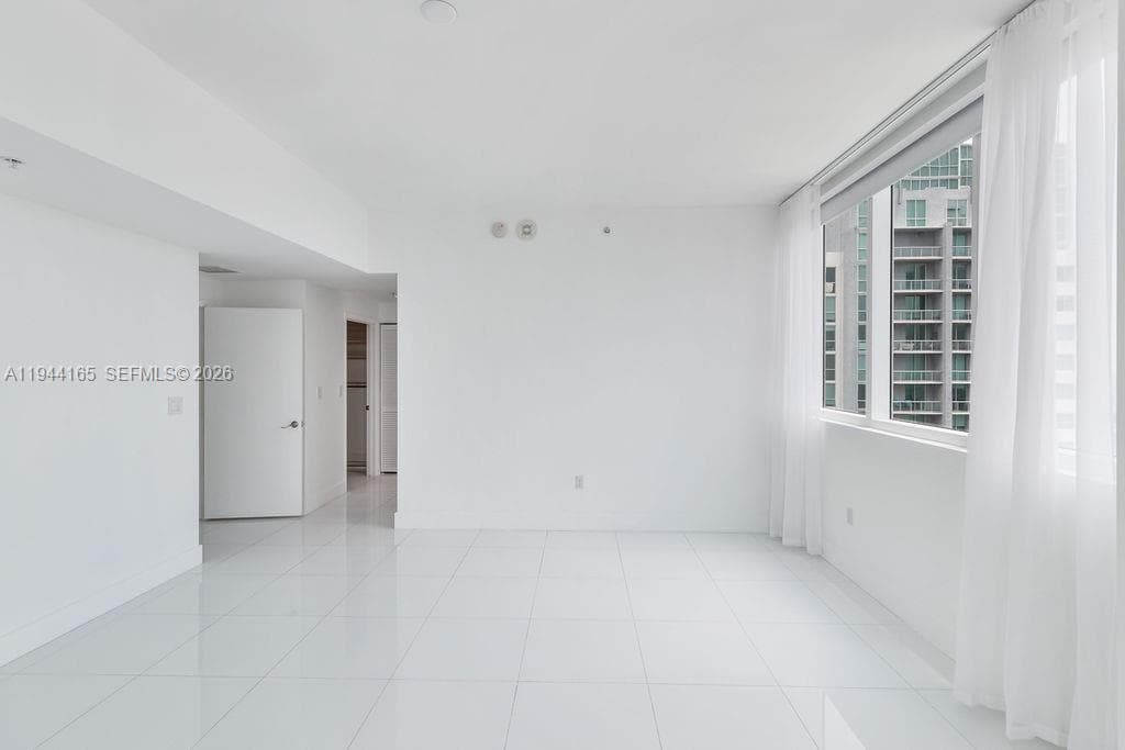 253 NE 2nd St # 4608, Miami FL 33132 — 22