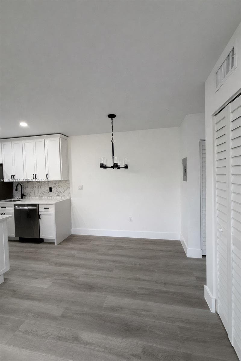 363 Washington Ave # 35, Miami Beach FL 33139 — 16