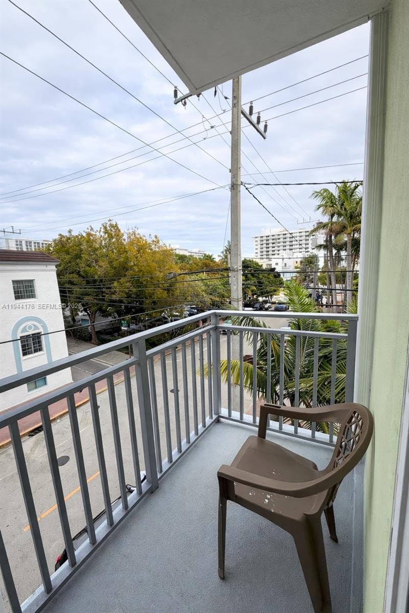 363 Washington Ave # 35, Miami Beach FL 33139 — 10