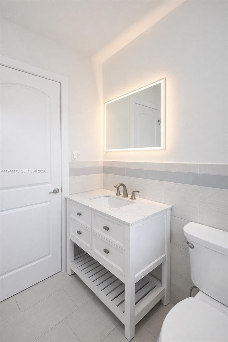 363 Washington Ave # 35, Miami Beach FL 33139 — 8