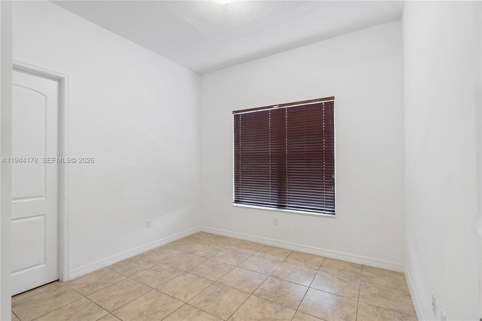 15102 SW 177th Ter, Miami FL 33187 — 25