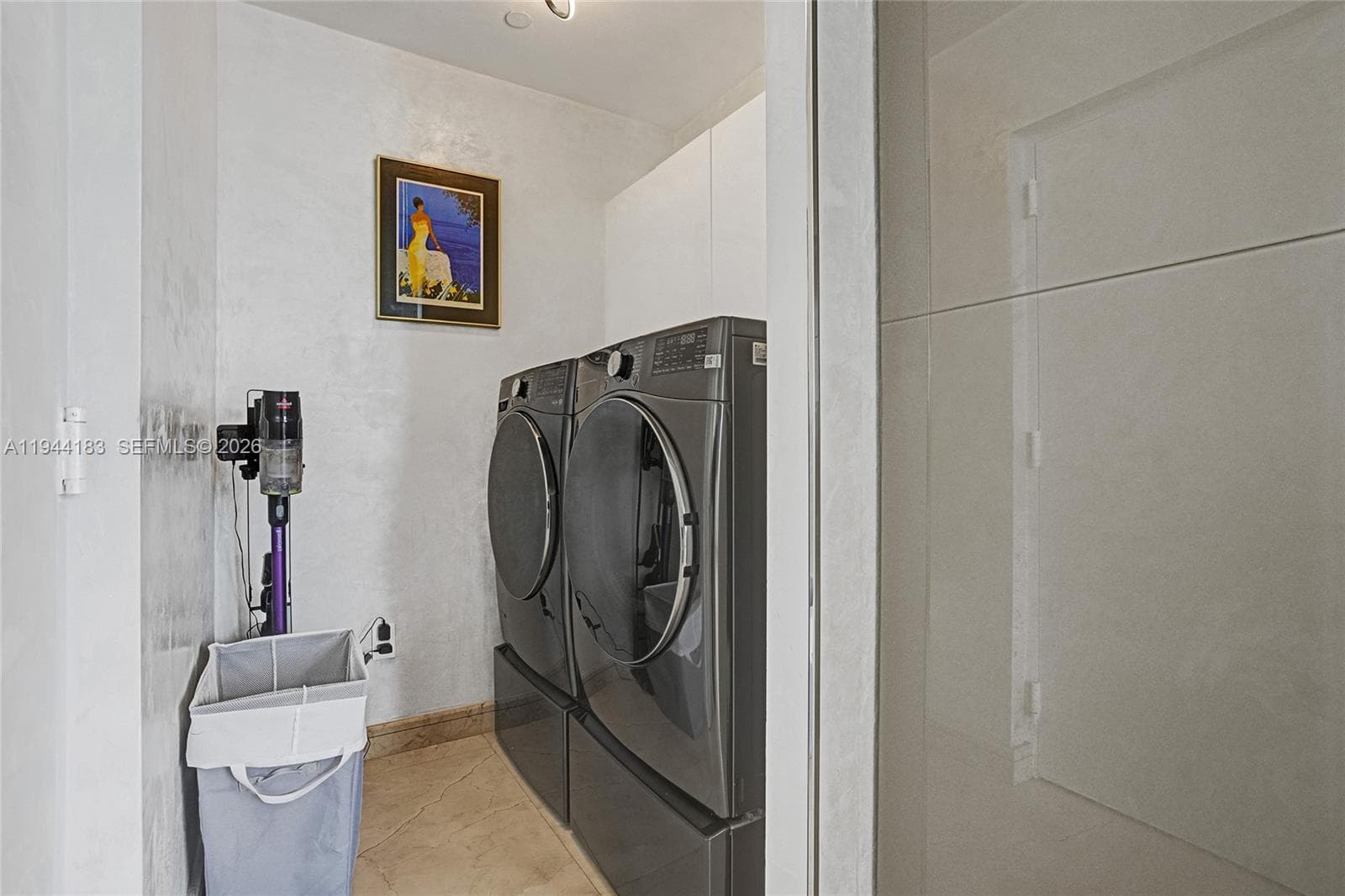 15901 Collins Ave # 3006, Sunny Isles Beach FL 33160 — 21