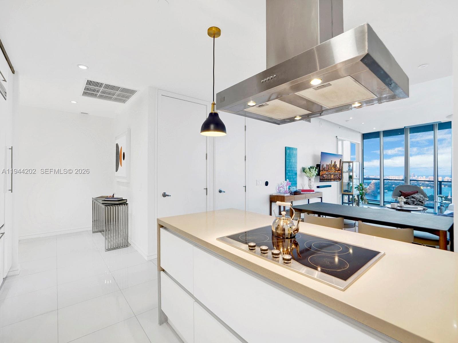 1100 Biscayne Blvd # 4001, Miami FL 33132 — 22