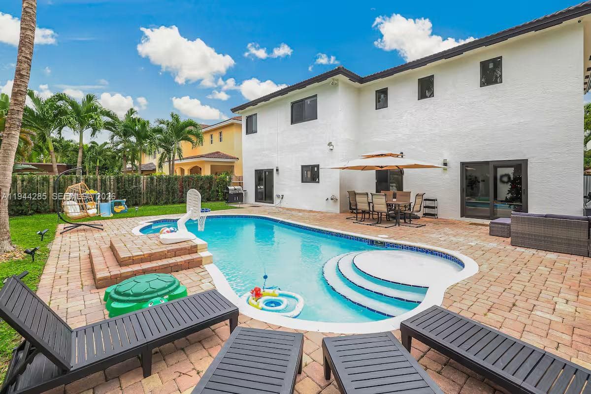14551 SW 158th Ct, Miami FL 33196 — 34