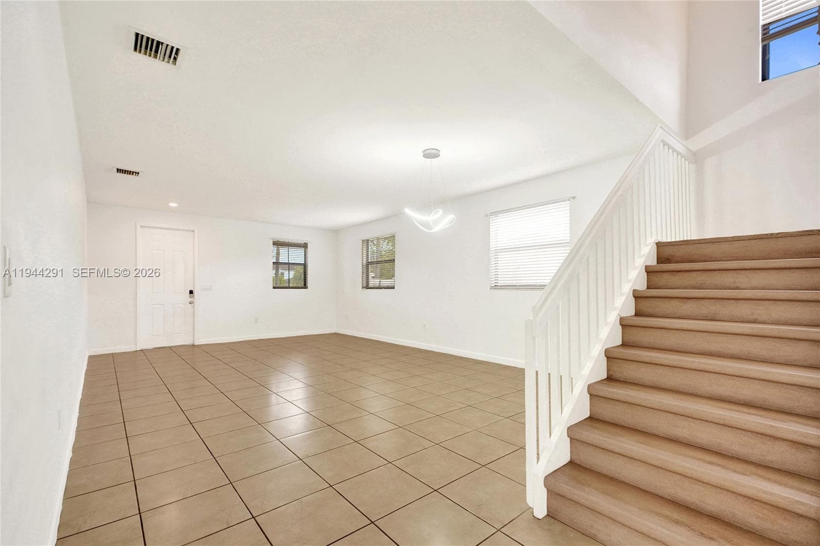 3504 W 94th St, Hialeah FL 33018 — 6