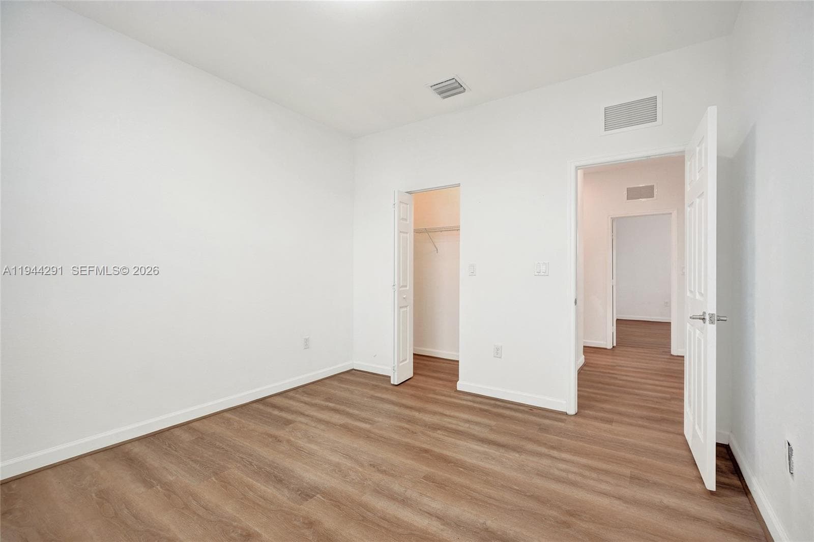 3504 W 94th St, Hialeah FL 33018 — 56