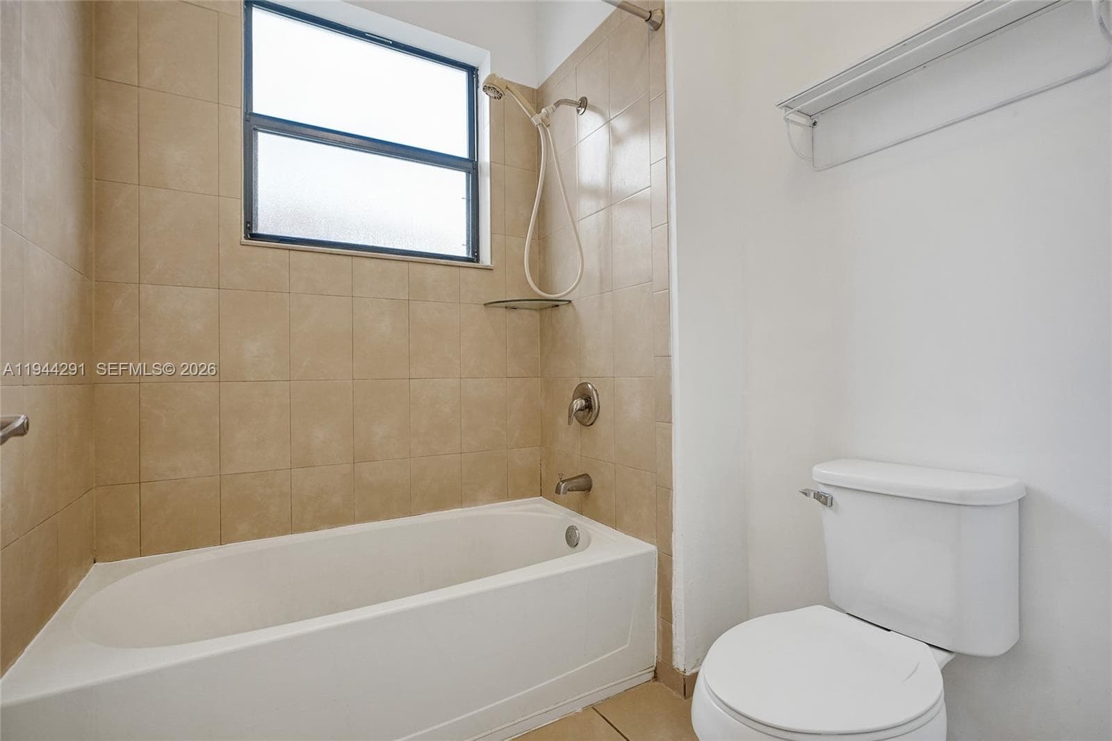3504 W 94th St, Hialeah FL 33018 — 41