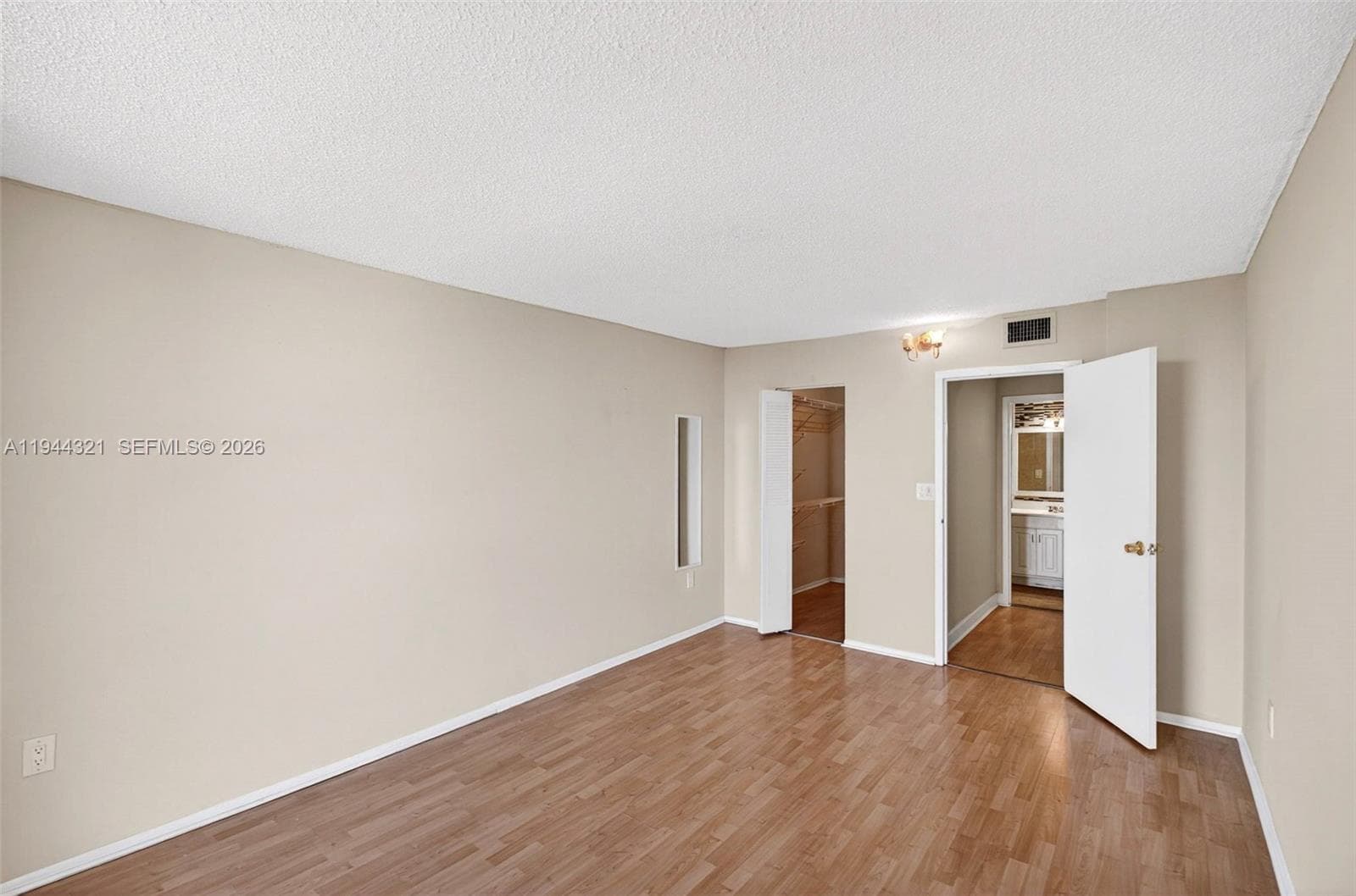 16851 NE 23rd Avenue # 619, North Miami Beach FL 33160 — 16