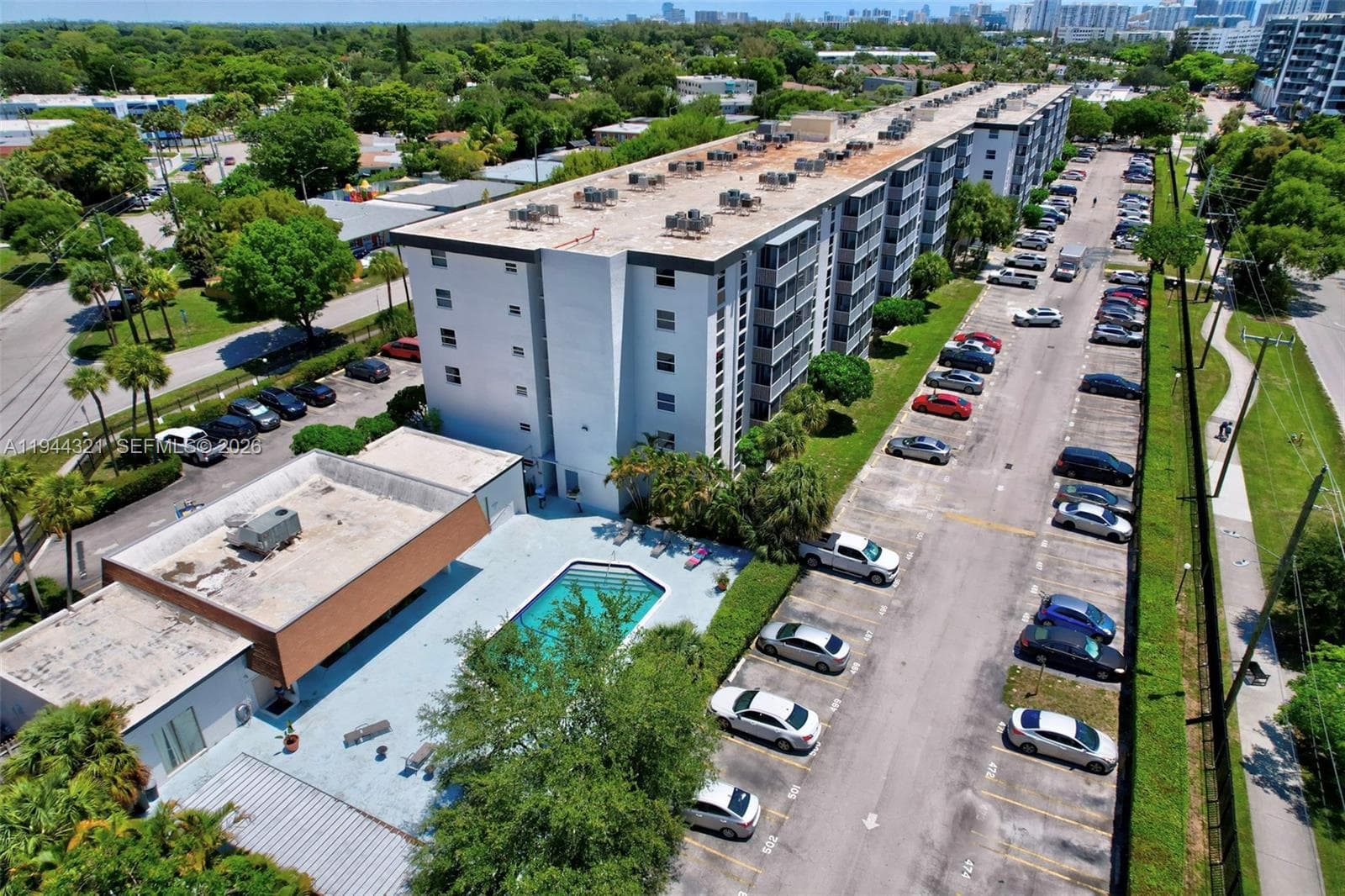 16851 NE 23rd Avenue # 619, North Miami Beach FL 33160 — 22
